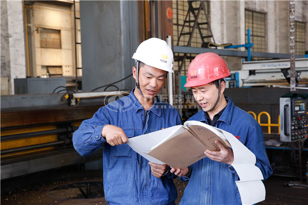 燃?xì)鈱?dǎo)熱油鍋爐屬于環(huán)保設(shè)備-無(wú)錫中正鍋爐有限責(zé)任公司